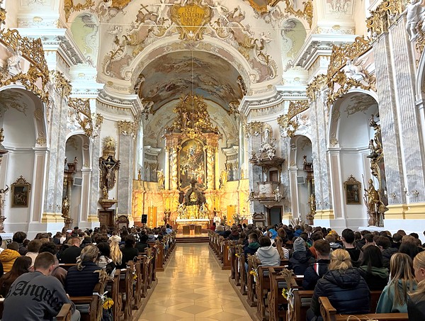 Gottesdienst der Heimvolksschule St,. Maria Fürstenzell