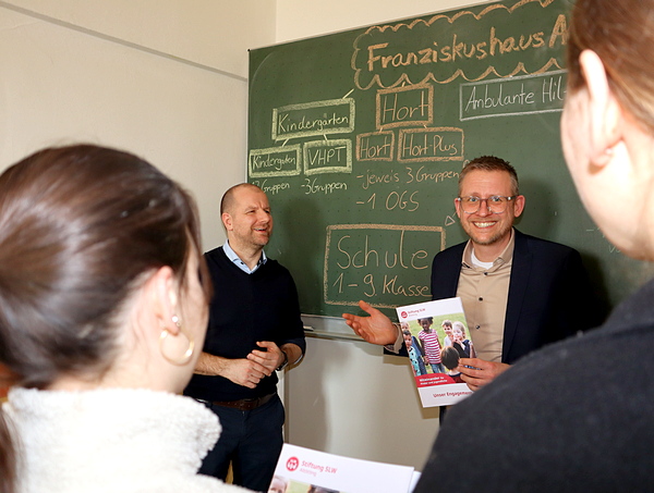 Stiftung SLW Altötting zu Besuch in der Fachakademie Starkheim